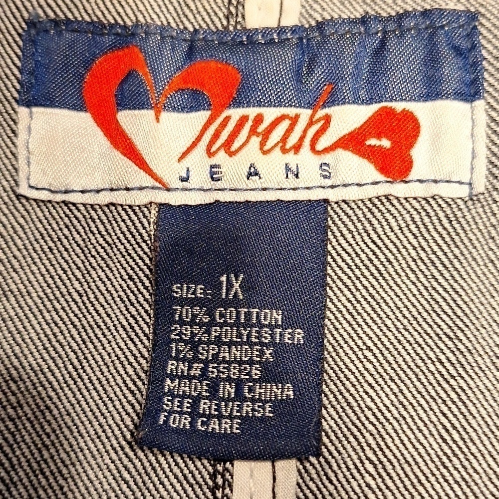 A women's Wak blue denim stretch plus size Jean jacket 1X - Picture 3 of 3